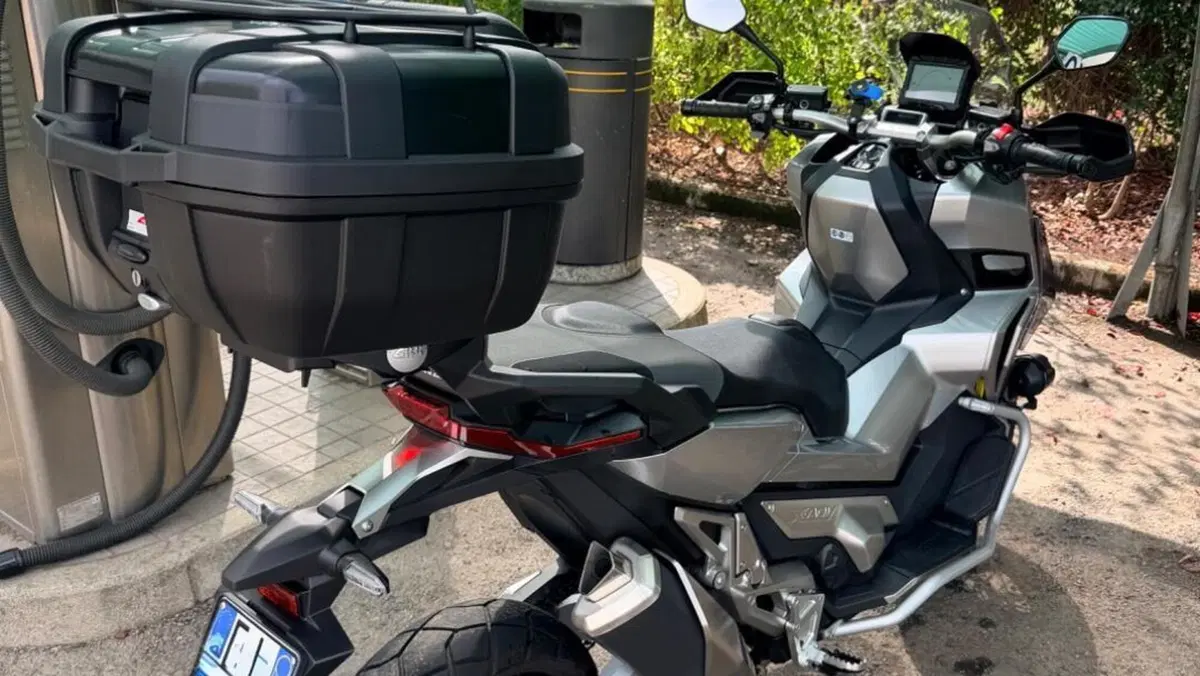 Honda X-ADV 750 (2017)  (8)