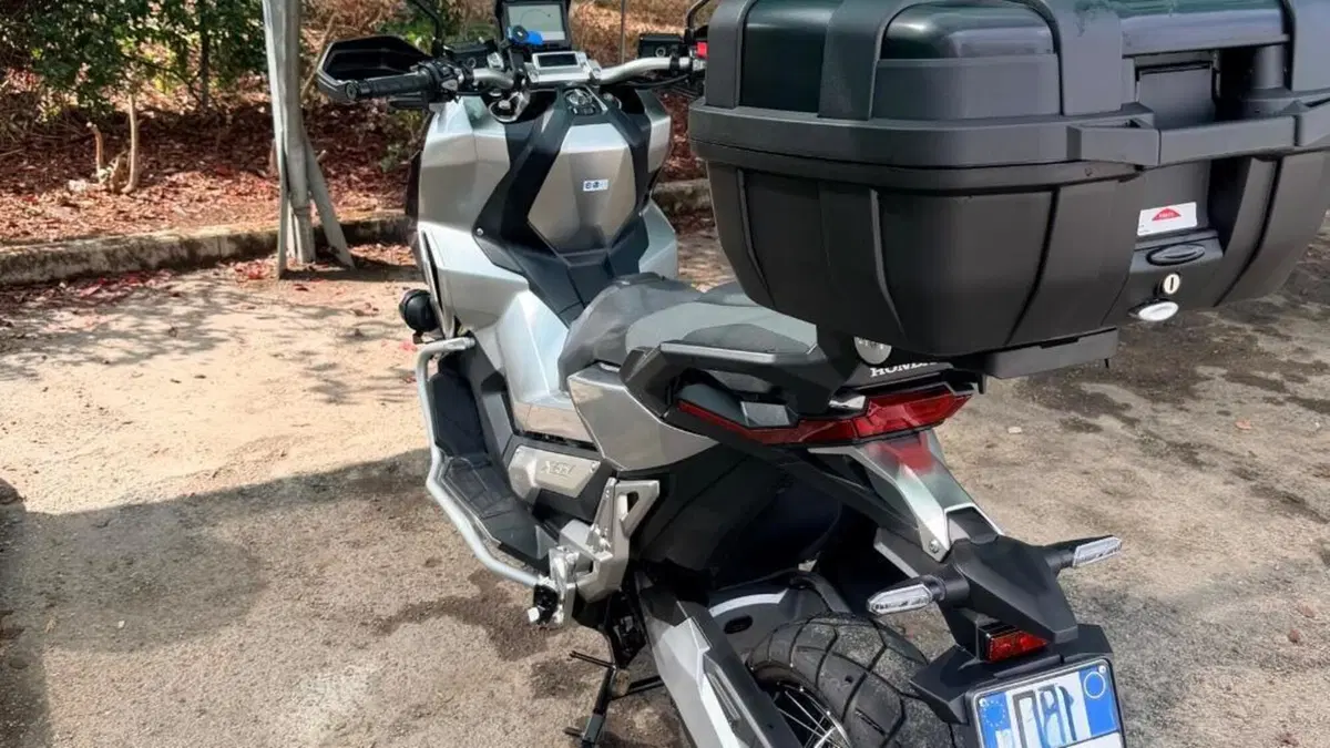 Honda X-ADV 750 (2017)  (9)