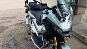 Honda X-ADV 750 (2017)  (10)
