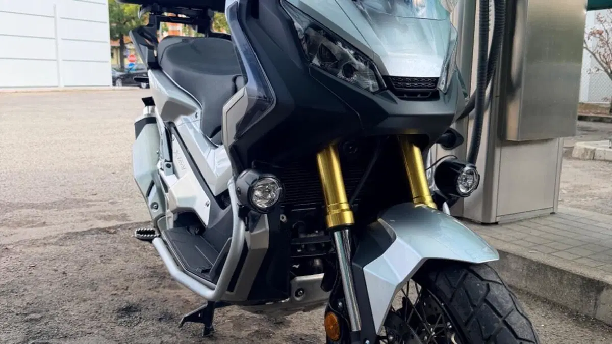 Honda X-ADV 750 (2017)  (11)