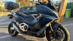 Honda Forza 750 DCT (2021 - 24)  (5)