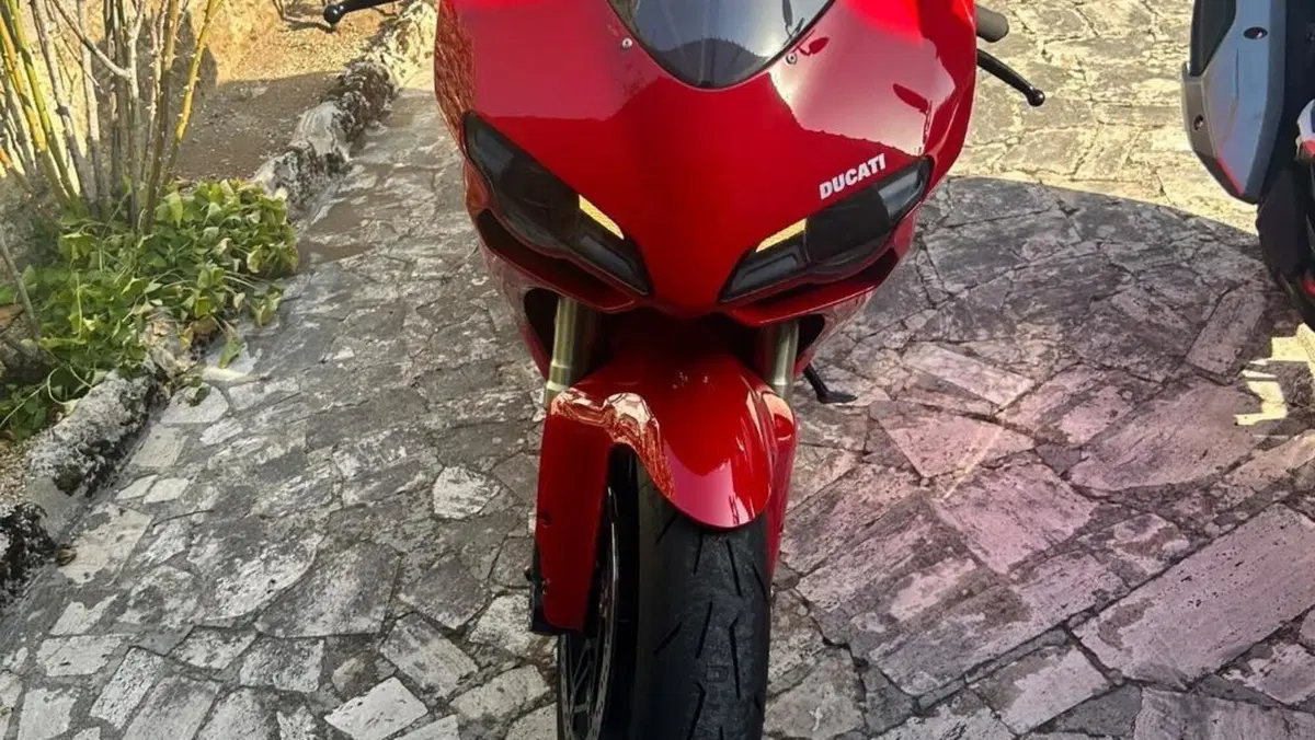 Ducati 1198 S 