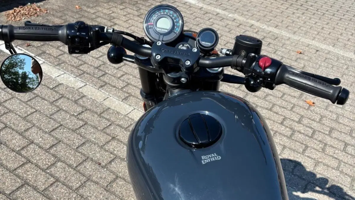 Royal Enfield Shotgun 650 (2024 - 26)  (5)