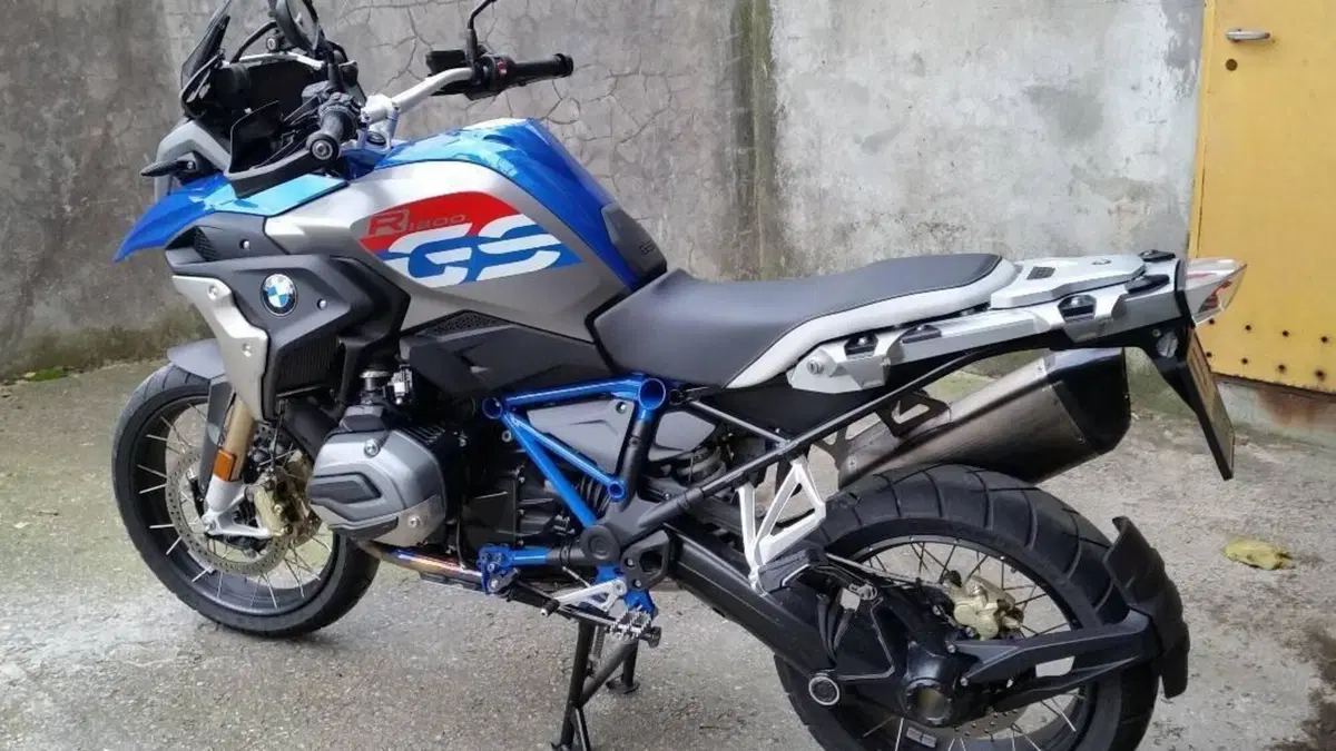 Bmw R 1200 GS (2017 - 18)  (2)