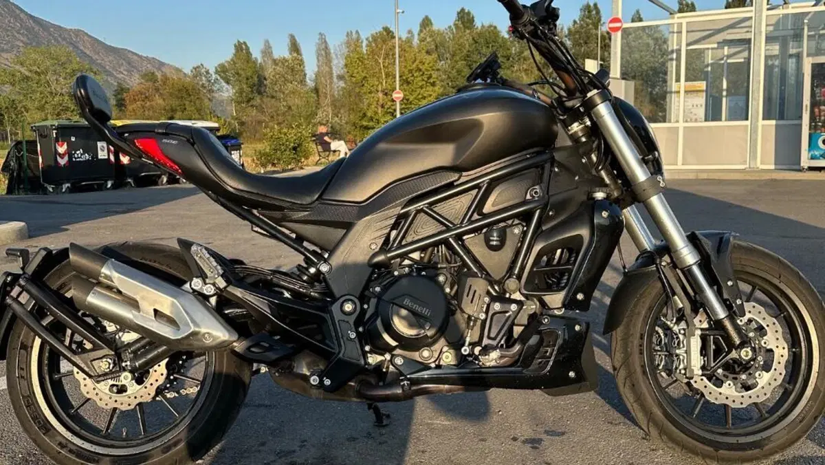 Benelli 502 C (2021 - 25)  (11)