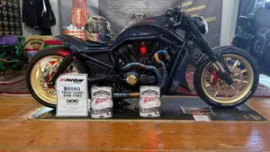 Harley-Davidson 1130 Street Rod (2006 - 07) - VRSCR  (8)