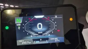 Yamaha MT-07 Y-AMT (2025 - 26)  (5)