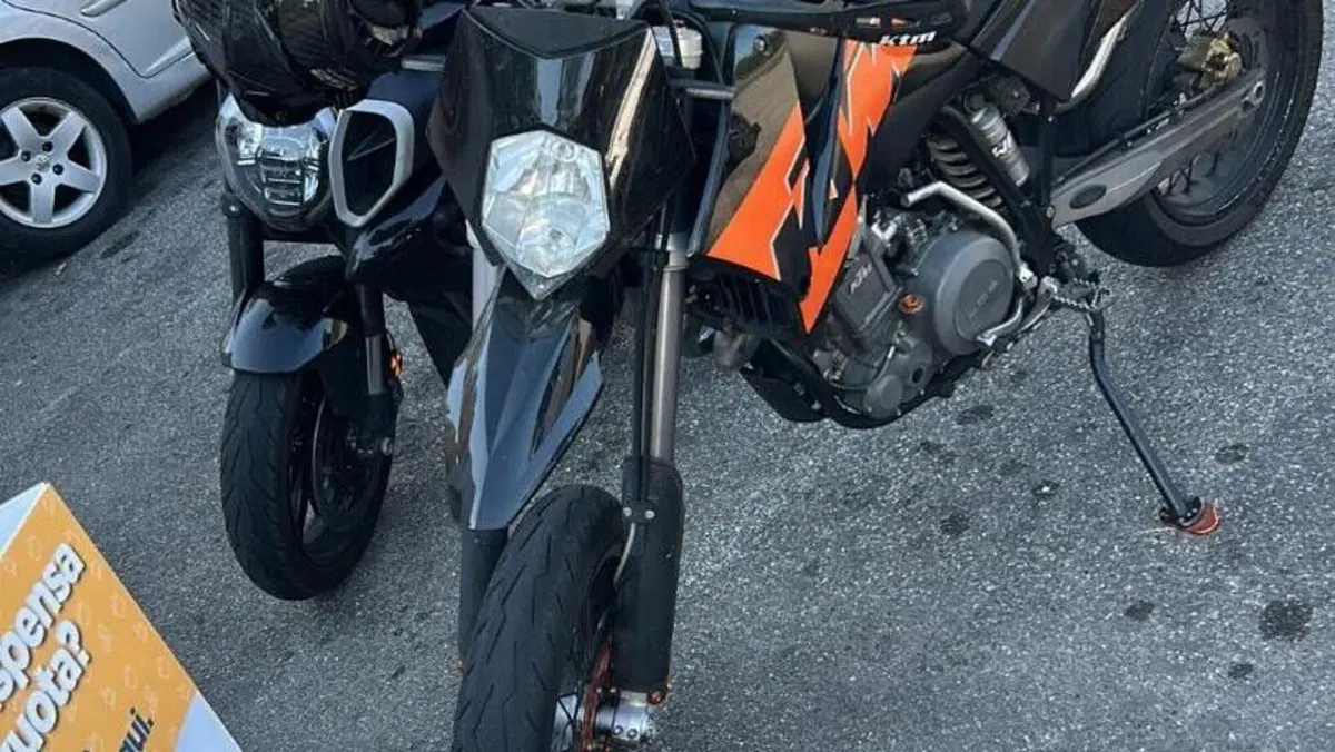 KTM LC4 640 SM (2006 - 07)  (2)