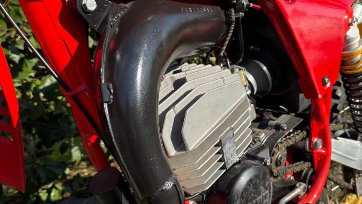 Aprilia   (2)