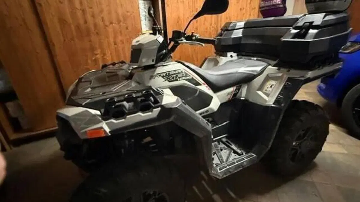 Polaris Sportsman 1000 XP (2023 - 26)  (2)