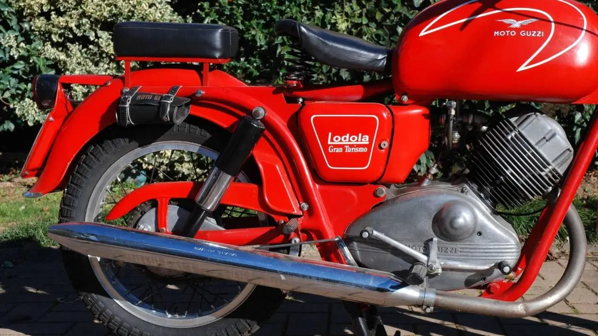 Moto Guzzi   (4)