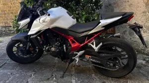 Honda CB 750 Hornet (2025) 