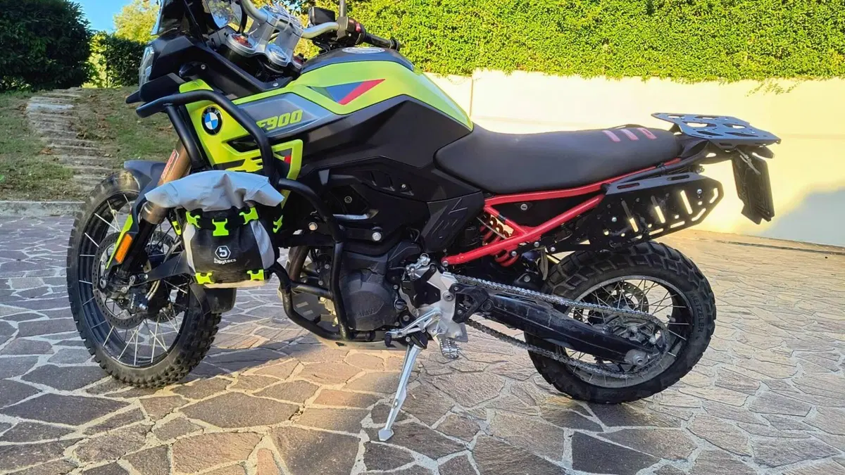 Bmw F 900 GS (2024 - 26)  (2)