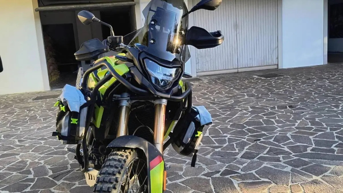Bmw F 900 GS (2024 - 26)  (4)