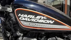 Harley-Davidson 883 R (2008 - 16) - XL 883R 