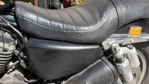 Harley-Davidson 883 R (2008 - 16) - XL 883R  (3)