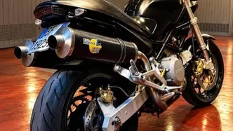 Ducati Monster 600 Dark (1998 - 01)