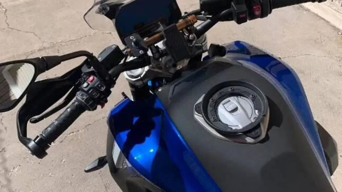 Bmw R 1300 R (2026 - 27)  (4)