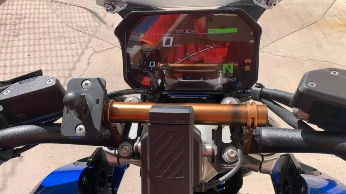 Bmw R 1300 R (2026 - 27)  (5)