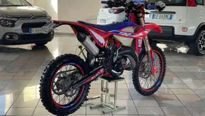 Betamotor RR 125 2T Enduro Racing (2022)  (4)