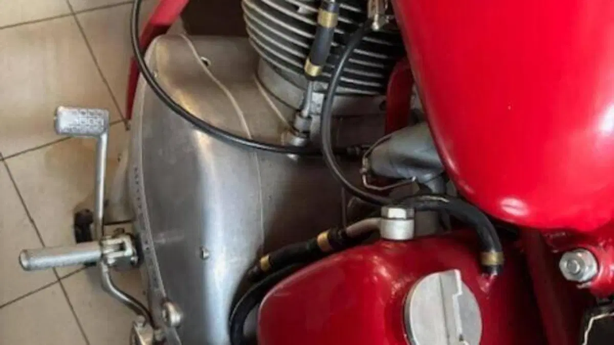 Moto Guzzi   (3)