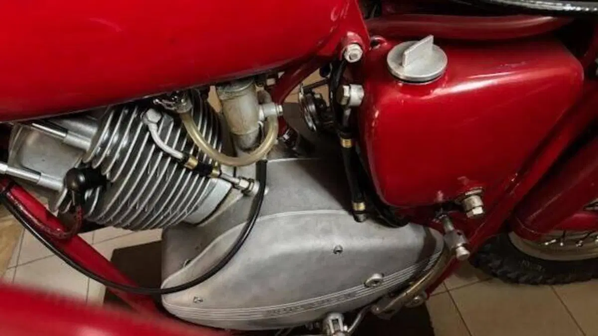 Moto Guzzi   (5)