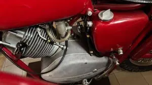 Moto Guzzi   (5)