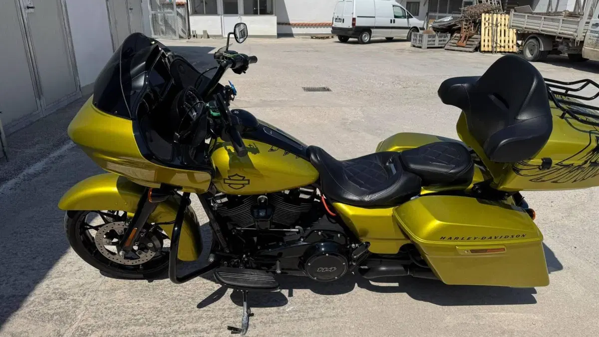 Harley-Davidson 114 Road Glide Special (2019 - 20) - FLTRXS  (4)