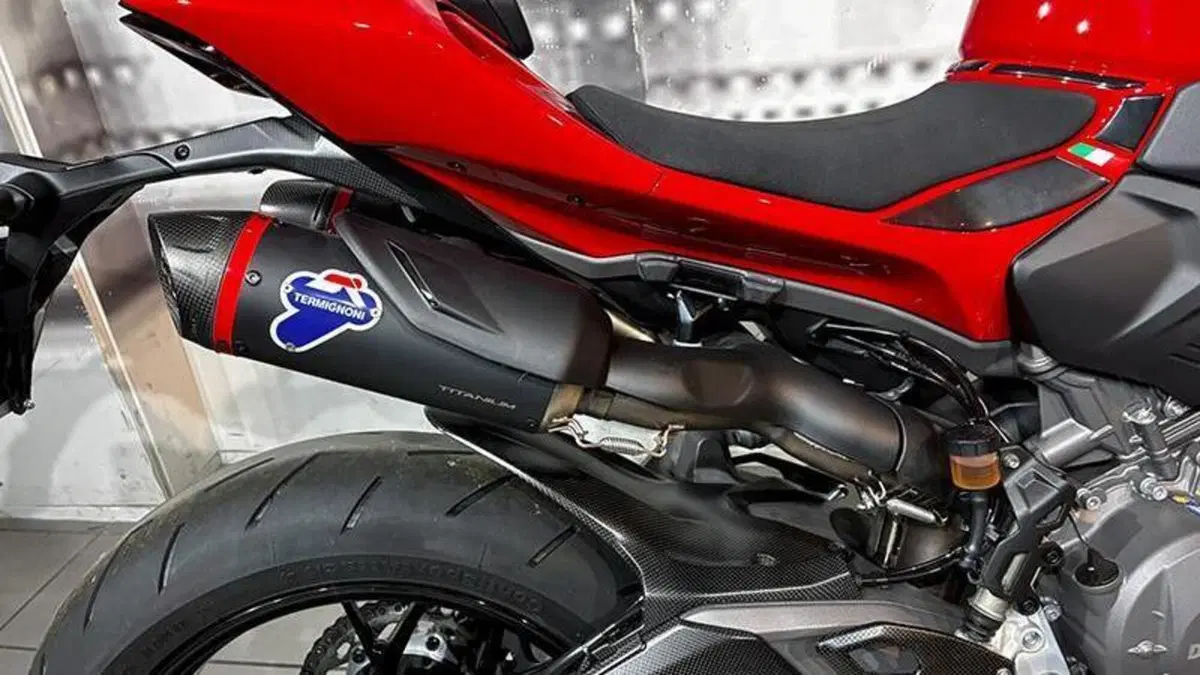 Ducati Panigale V2 S (2025 - 26)  (3)