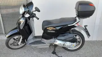 Aprilia Scarabeo 125 i.e. (2009 - 11) usata