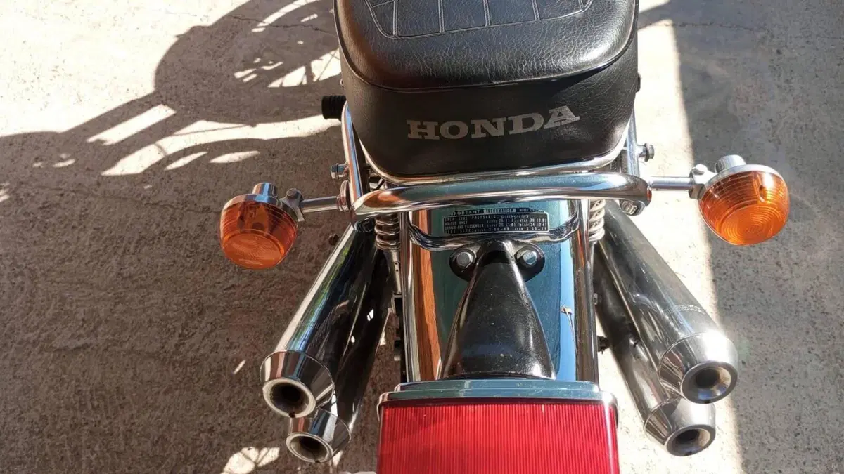 Honda CB 350 Four  (2)