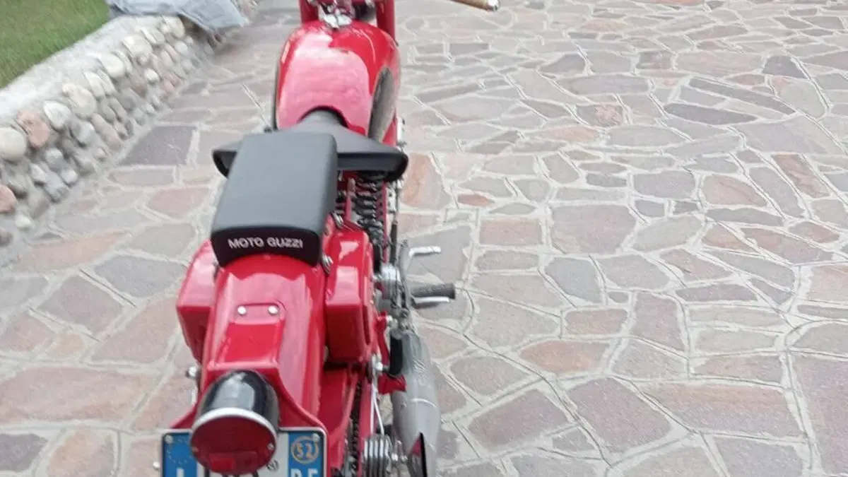 Moto Guzzi   (5)