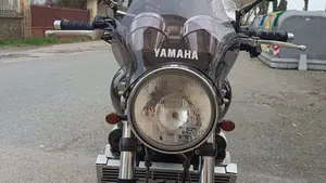 Yamaha XJR 1300 (2002 - 06) 