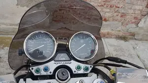 Yamaha XJR 1300 (2002 - 06)  (2)