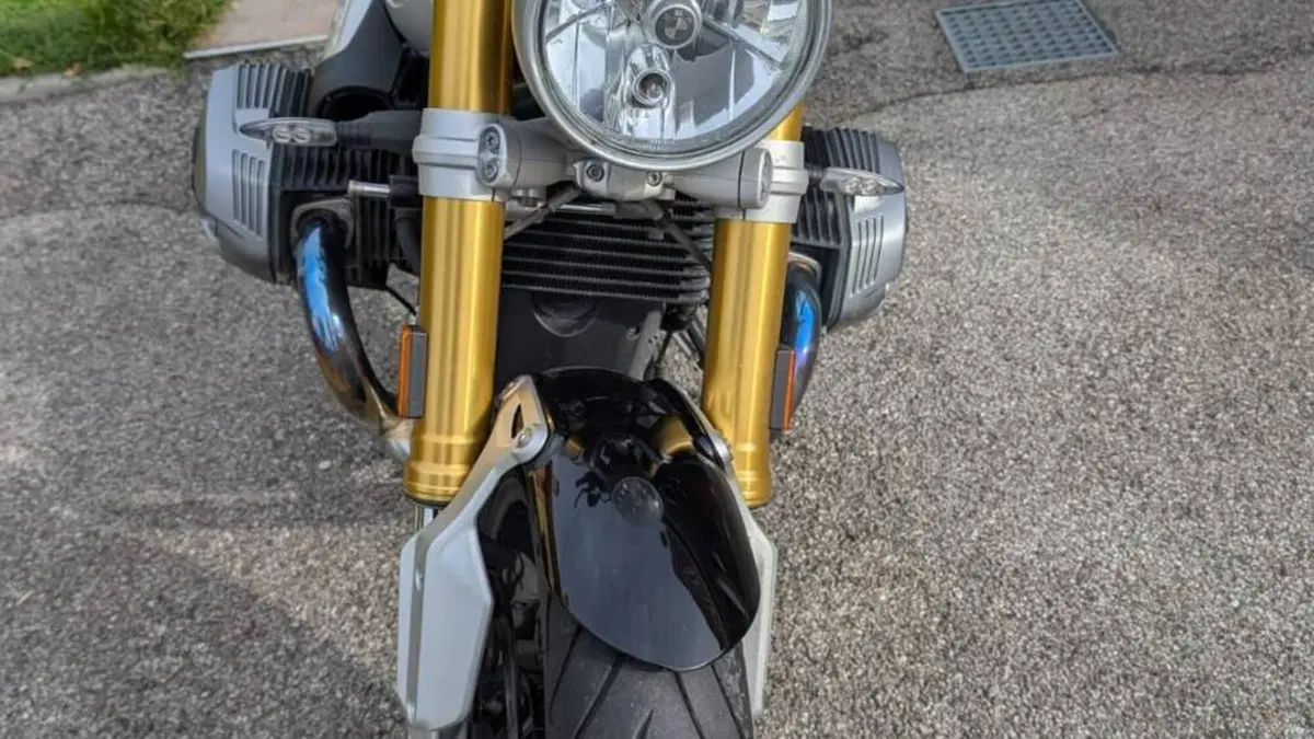 Bmw R nineT 1200 Scrambler (2016 - 20)  (2)
