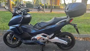 Honda Forza 750 DCT Urban (2021 - 24)  (3)