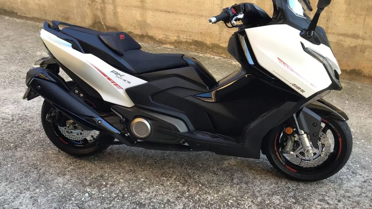 Kymco AK 575 Premium (2025 - 26)  (5)