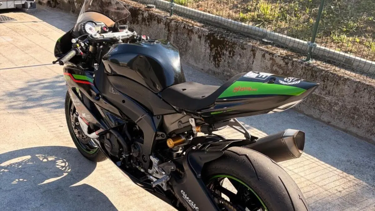Kawasaki Ninja 600 ZX-6R (2009 - 16)  (8)