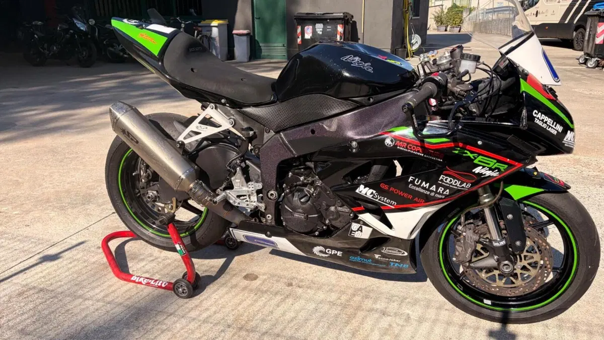 Kawasaki Ninja 600 ZX-6R (2009 - 16)  (11)