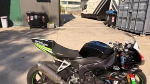 Kawasaki Ninja 636 ZX-6R (2019 - 20)  (2)