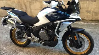 CFMOTO 700MT Adventure (2025 - 26)