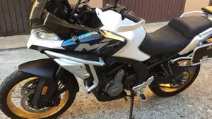 CFMOTO 700MT Adventure (2025 - 26)  (3)