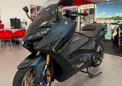 Yamaha T-Max 560 Tech Max (2022 - 24) - Annuncio 10121224