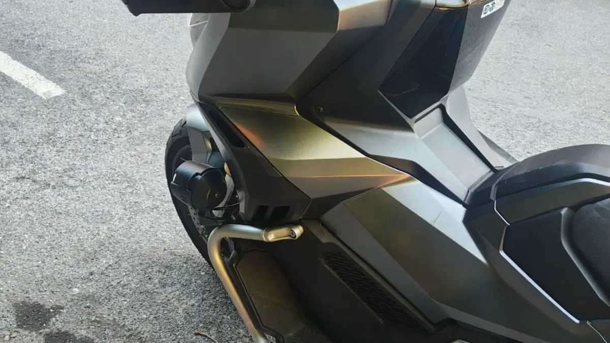 Honda X-ADV 750 DCT Travel (2021 - 24)  (7)