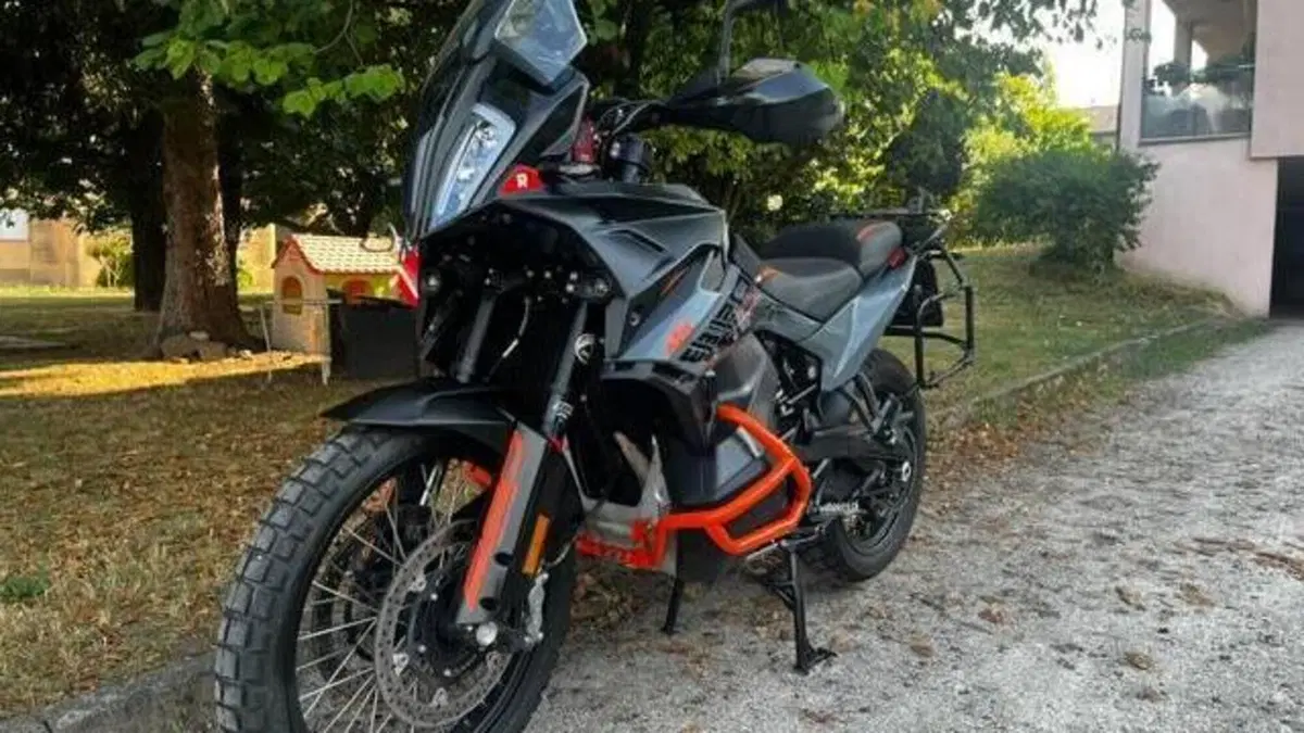 KTM 890 Adventure (2021 - 22)  (4)