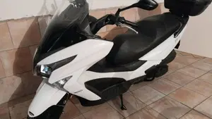 Kymco X-Town 300i ABS (2016 - 20)  (5)