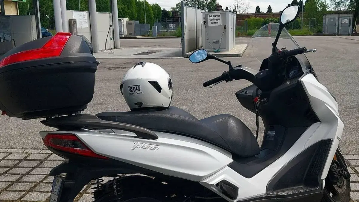 Kymco X-Town 300i ABS (2016 - 20)  (8)