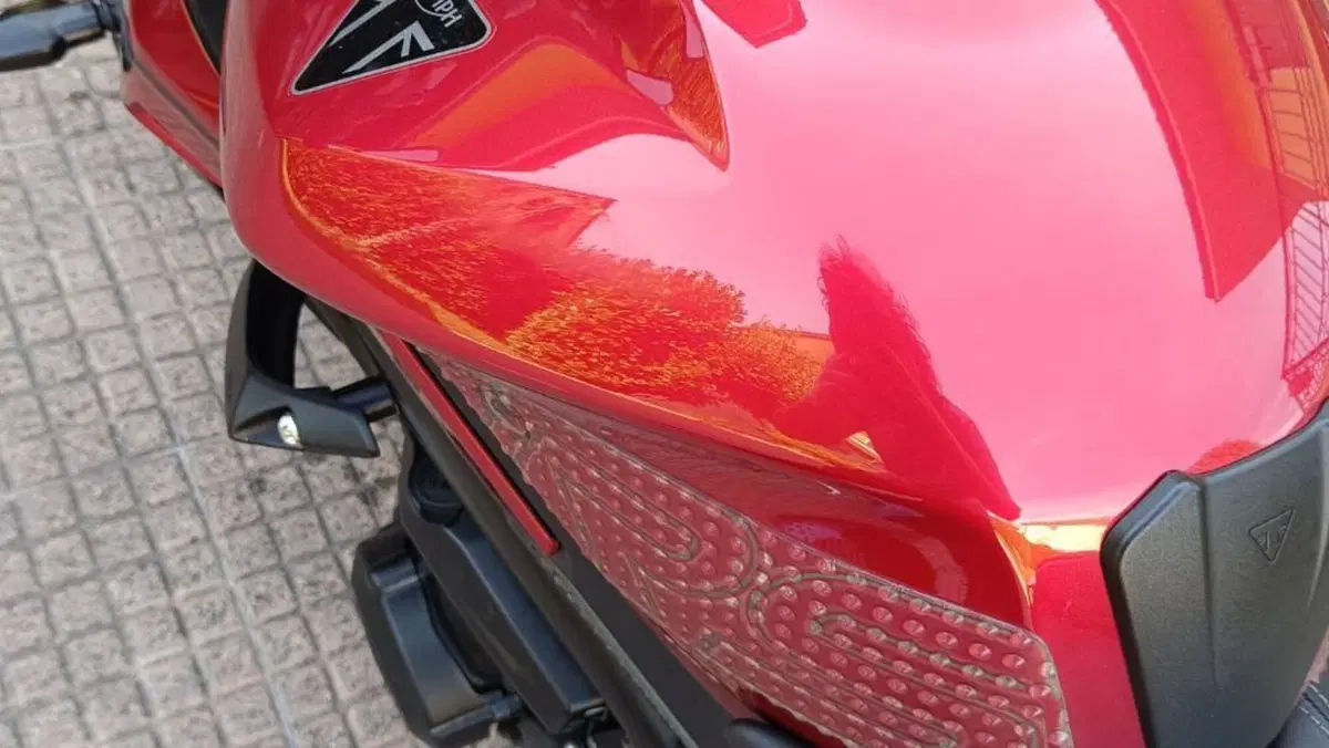 Triumph Street Triple 765 RS (2023 - 26)  (7)