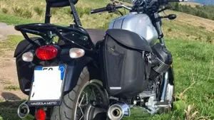 Moto Guzzi V7 III Special (2017 - 20)  (4)