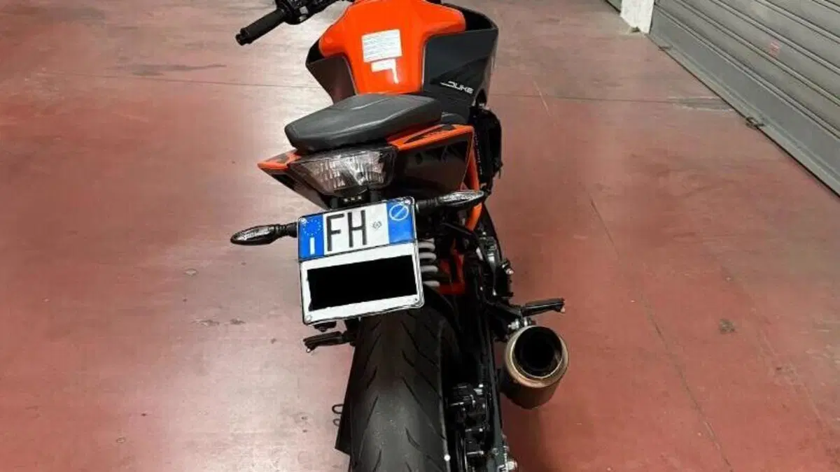 KTM 390 Duke (2021 - 23)  (4)